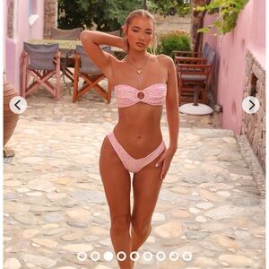 BNWT Kulani Kini’s bikini